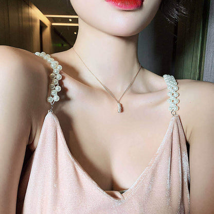 Alice Peanut Pendant Necklace - 18K Gold Plated Stainless Steel Necklace